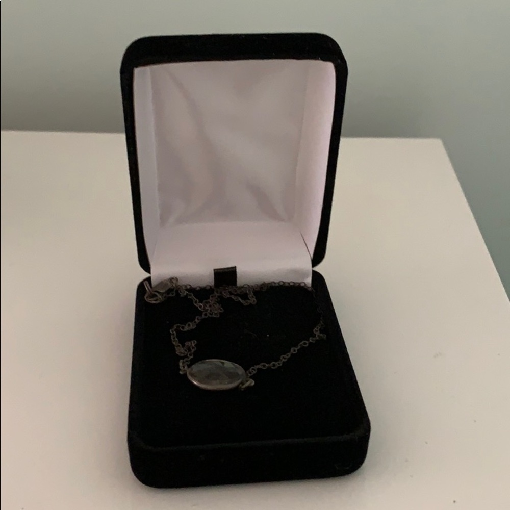Black stone necklace - Picture 4 of 4